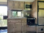 Thumbnail Photo 5 for 2019 Coachmen Freedom Express 292BHDS