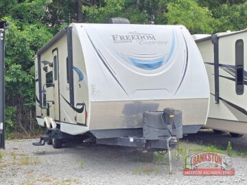 2019 Coachmen Freedom Express 248RBS