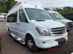Thumbnail Photo 2 for 2019 Coachmen Galleria