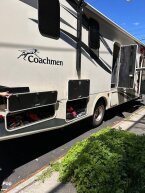 Thumbnail Photo 5 for 2019 Coachmen Pursuit
