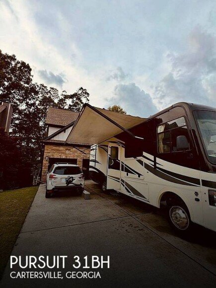 Photo 1 for 2019 Coachmen Pursuit 31BH