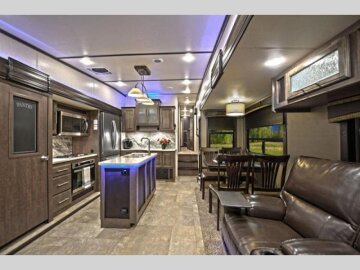 2019 Crossroads Cruiser