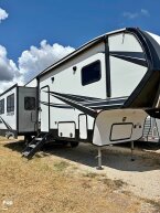 Thumbnail Photo 3 for 2019 Crossroads Cruiser Aire