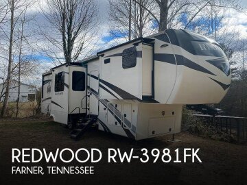 2019 Crossroads Redwood