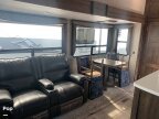 Thumbnail Photo 4 for 2019 Dutchmen Astoria