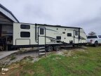 Thumbnail Photo 2 for 2019 Dutchmen Kodiak