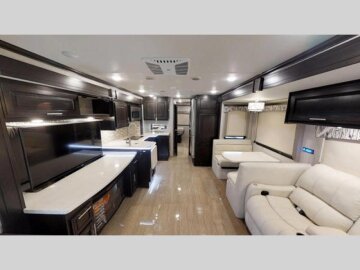 2019 Dynamax Dynaquest