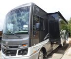 Thumbnail Photo 5 for 2019 Fleetwood Bounder 33C