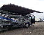 Thumbnail Photo 6 for 2019 Fleetwood Discovery LXE