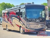 2019 Fleetwood Discovery 38W