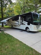 Thumbnail Photo 2 for 2019 Fleetwood Flair for Sale by Owner