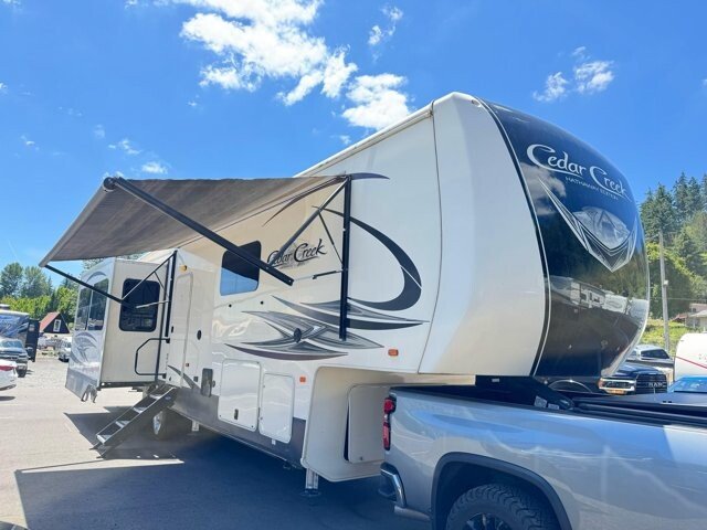 2019 Forest River Cedar Creek