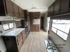 Thumbnail Photo 6 for 2019 Forest River Cherokee