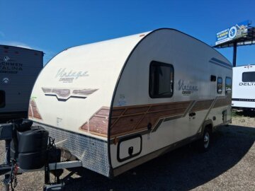 2019 Gulf Stream Vista Cruiser 19ERD
