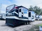 Thumbnail Photo 2 for 2019 Heartland Bighorn