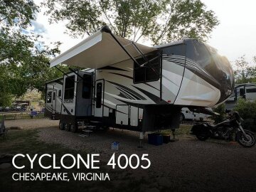 2019 Heartland Cyclone CY 4005