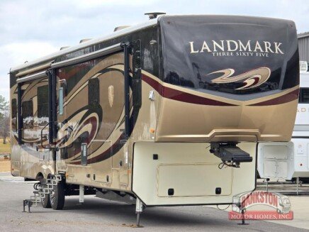 Photo 1 for 2019 Heartland Landmark