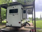 Thumbnail Photo 3 for 2019 Heartland Milestone