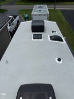 Thumbnail Photo 3 for 2019 JAYCO Eagle
