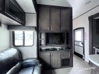 Thumbnail Photo 4 for 2019 JAYCO Octane