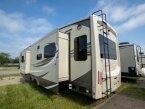 Thumbnail Photo 3 for 2019 JAYCO Pinnacle