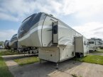 Thumbnail Photo 4 for 2019 JAYCO Pinnacle
