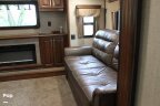 Thumbnail Photo 6 for 2019 Keystone Alpine