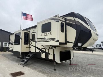 2019 Keystone Alpine 3700FL