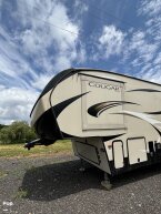 Thumbnail Photo 4 for 2019 Keystone Cougar