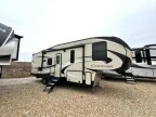 Thumbnail Photo 2 for 2019 Keystone Cougar 25RES