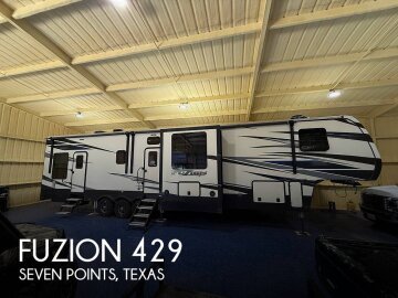 2019 Keystone Fuzion