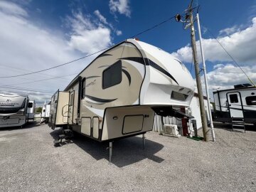 2019 Keystone Hideout