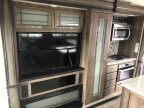 Thumbnail Photo 4 for 2019 Keystone Montana 3811MS