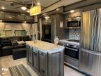 Thumbnail Photo 2 for 2019 Keystone Montana 3855BR