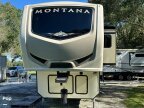 Thumbnail Photo 2 for 2019 Keystone Montana 3921FB