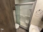 Thumbnail Photo 5 for 2019 Keystone Montana 3731FL