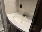 Thumbnail Photo 6 for 2019 Keystone Montana 3731FL