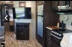 Thumbnail Photo 4 for 2019 Keystone Springdale