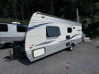 Thumbnail Photo 3 for 2019 Keystone Springdale 1700FQ