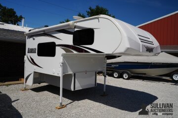 2019 Lance Model 825