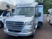 2019 Leisure Travel Vans Unity