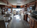 Thumbnail Photo 2 for 2019 Newmar Ventana 4037