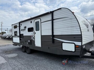 2019 Prime Time Manufacturing Avenger 24BHS