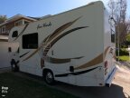 Thumbnail Photo 3 for 2019 Thor Four Winds 23U