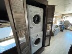 Thumbnail Photo 6 for 2019 Thor Hurricane 35M