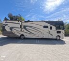 Thumbnail Photo 3 for 2019 Thor Hurricane 35M