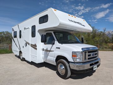 2019 Thor Majestic M-23A