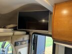 Thumbnail Photo 3 for 2019 Tiffin Wayfarer 24TW