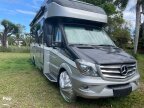 Thumbnail Photo 3 for 2019 Tiffin Wayfarer