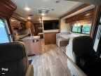 Thumbnail Photo 5 for 2019 Winnebago Adventurer 27N